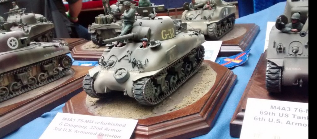 Hauke Krapf aus Neuss zeigt hier den M4A1 Sherman mit der 75mm-Kanone der 3. US-Panzerdivision. Das Modell im Maßstab 1:35 stammt von TASCA.