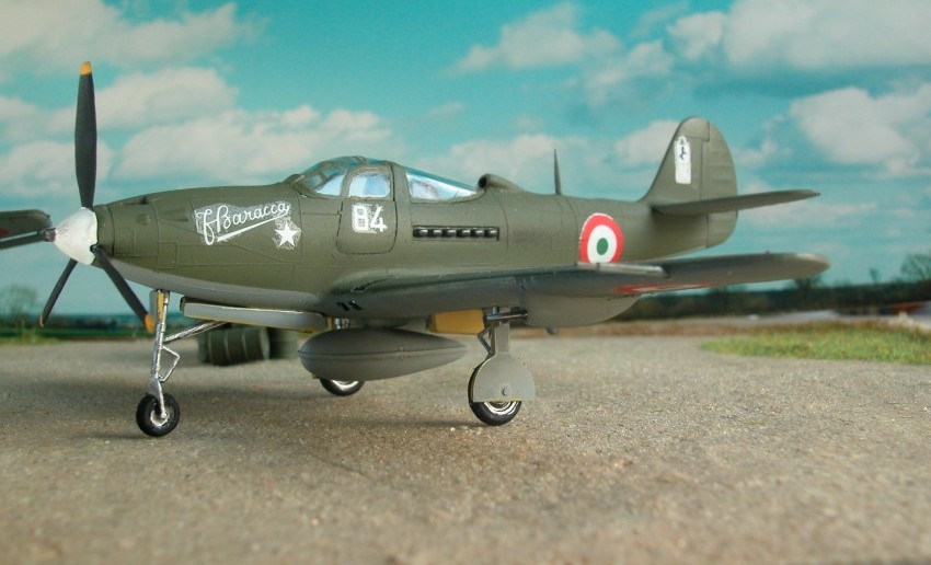 Die Bell P-39Q Airacobra von Heller als Maschine der Regia Aeronautica Cobelligerante