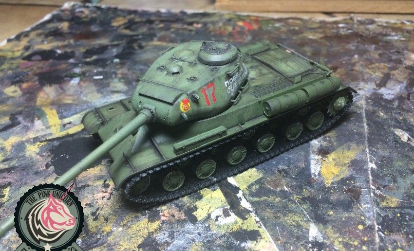 Dieser Kampfpanzer Josef Stalin lief auch gerade bei Panzerschmied vom Band. Ähnlichere Leckereien stehen zu erwarten. Wir werden berichten.