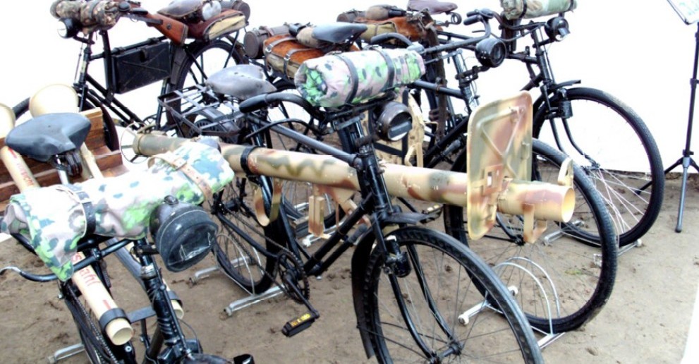 Panzerschreck auf Dienstfahrrad