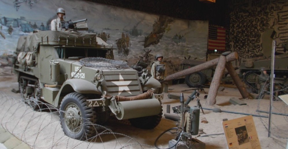 US-Halftrack ( von Omaha-Beach? )im Oorlogsmuseum Overloon 2016