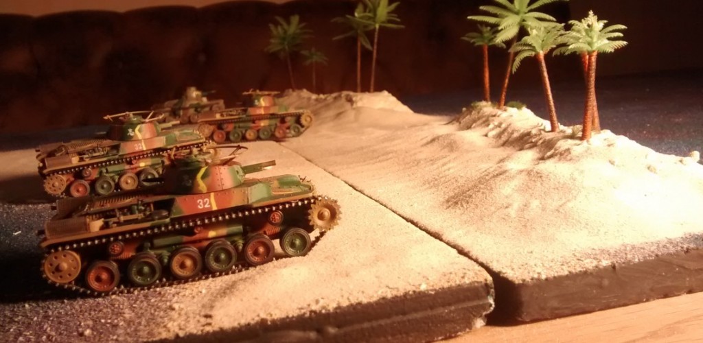 Prototyp der bespielbaren Dioramenplatte "Schlacht um Wake Island" mit beispielhaft aufgestellten Typ 97 Chi-Ha,  Type 95 Ha-Go, Type 2 Ka-Mi mit und ohne Ponton