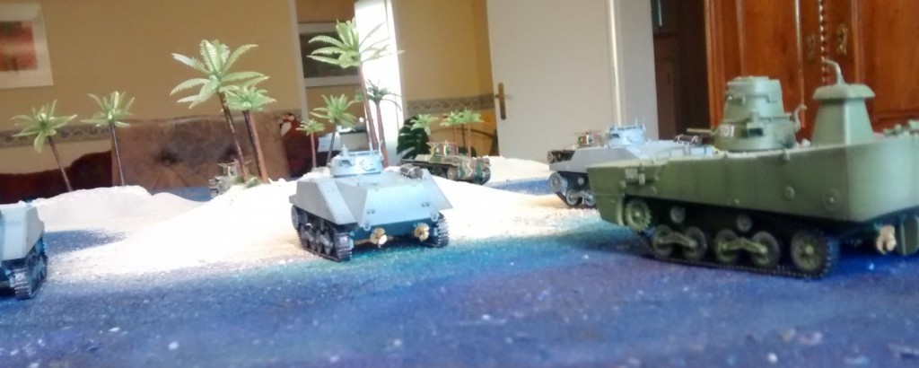 Prototyp der bespielbaren Dioramenplatte "Schlacht um Wake Island" mit beispielhaft aufgestellten Typ 97 Chi-Ha,  Type 95 Ha-Go, Type 2 Ka-Mi mit und ohne Ponton