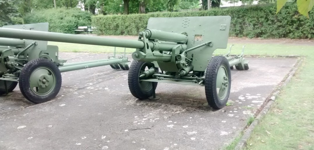 ZIS-2 57mm-Pak im Deutsch-Russischen Museum in Berlin-Karlshorst