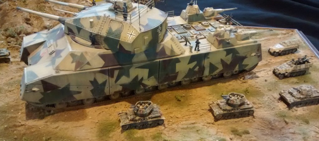 Der Landkreuzer P1000 "Ratte" auf dem Diorama der Kurpfälzer Figurenfreunde