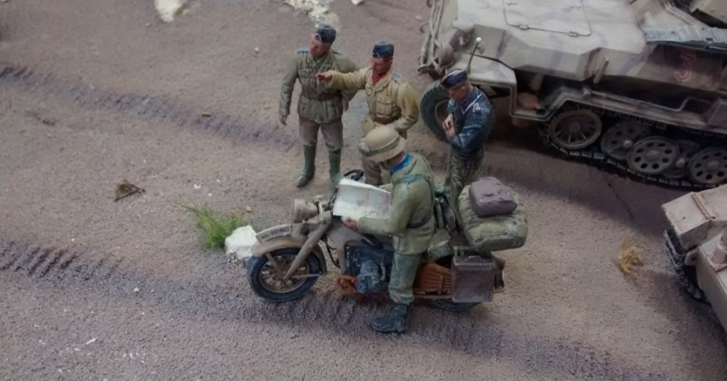 Diorama "Lagebesprechung der II. Abteilung des Panzerregiment 8 nahe SAUNU"