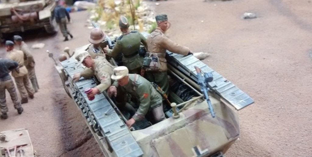 Diorama "Lagebesprechung der II. Abteilung des Panzerregiment 8 nahe SAUNU"