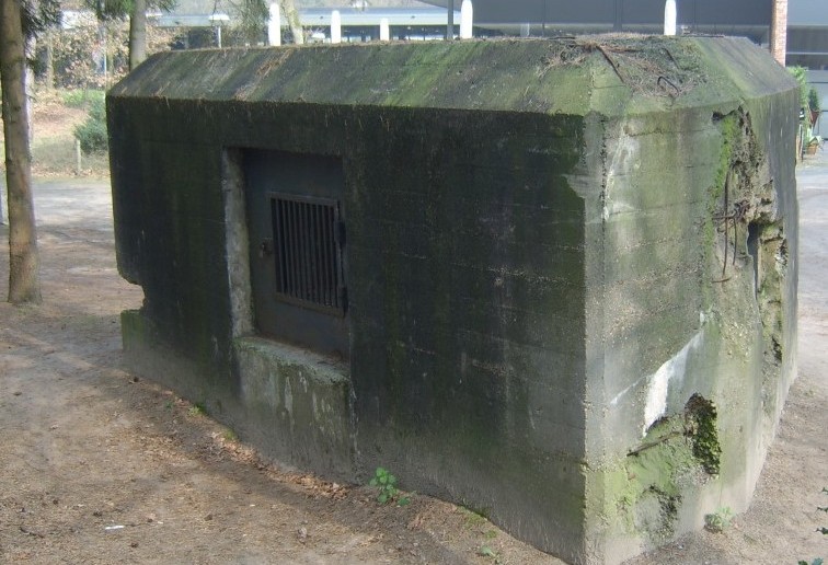 "Kazemat 95 S" von der Maaslinie, der Bunker aus dem Oorlog Museum in Overloon.