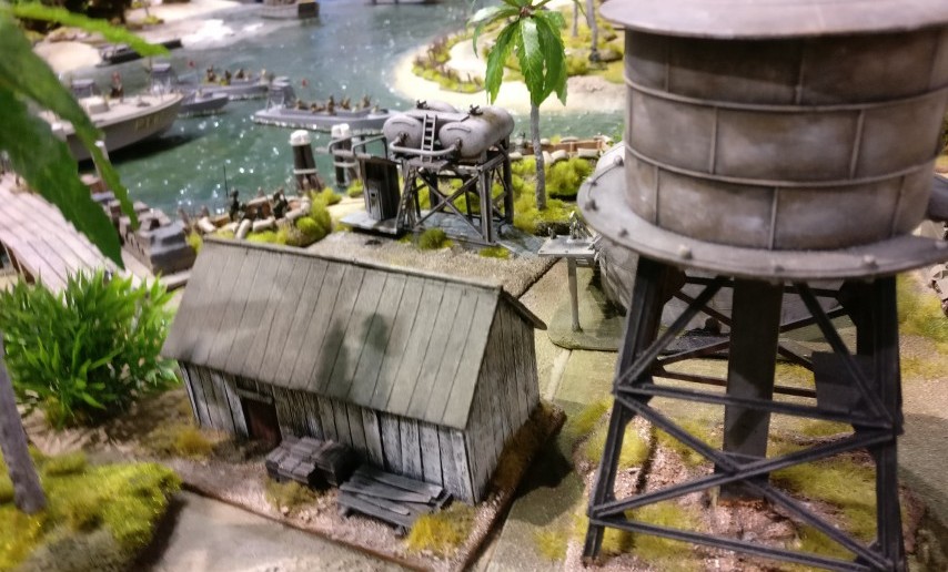 Die Diorama-Spielplatte der "Dortmund Amateur Wargamers" mit dem Thema "Landung japanischer Truppen im Pazifik"