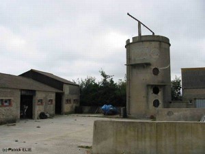 Der gleiche Ort in der Normandie, fotografiert in der Gegenwart.