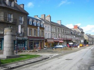 Der gleiche Ort in der Normandie, fotografiert in der Gegenwart.