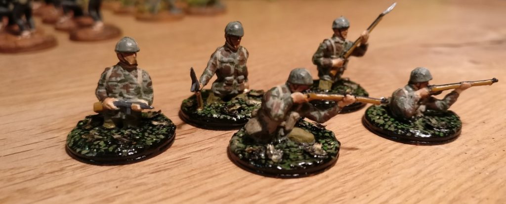 Ansicht der British Paratroopers im Pink Unicorn Swamp von vorne.