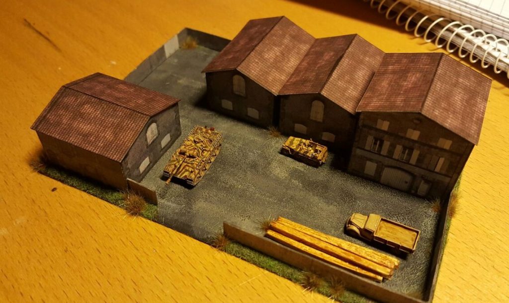 Die Fabrikanlage im Maßstab 1:285 (6mm) ist hier noch in der Hand der Wehrmacht.