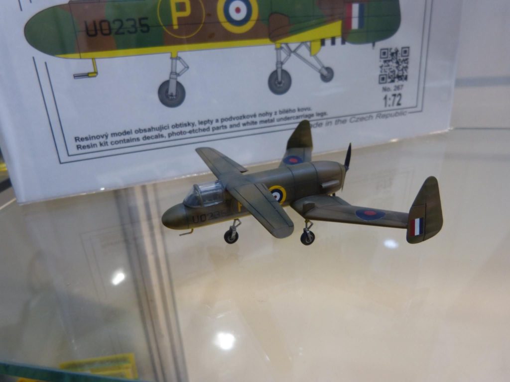 Miles M.35 Libellula als Resin Kit mit Photo etched parts auf der Spielwarenmesse Nürnberg