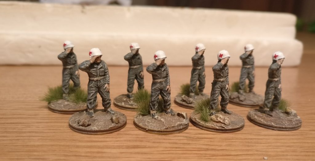 Die Sanitäter (ex Tank Crew Members) aus dem Matchbox Set P5002 American Infantry mit ihrem one piece HBT suit.