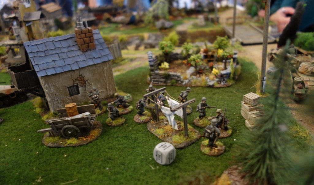 Die Bolt-Action Spielplatte auf der Do or Dice