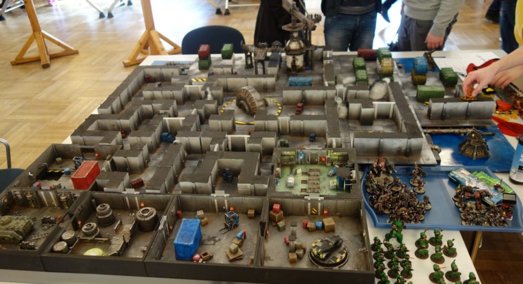 Der Spieltisch Warhammer Kill Team auf der Do or Dice 2017 in Rendsburg