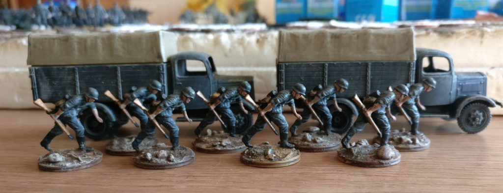 Die acht Schützen aus dem Revell Set 02511 German Armoured Infantry