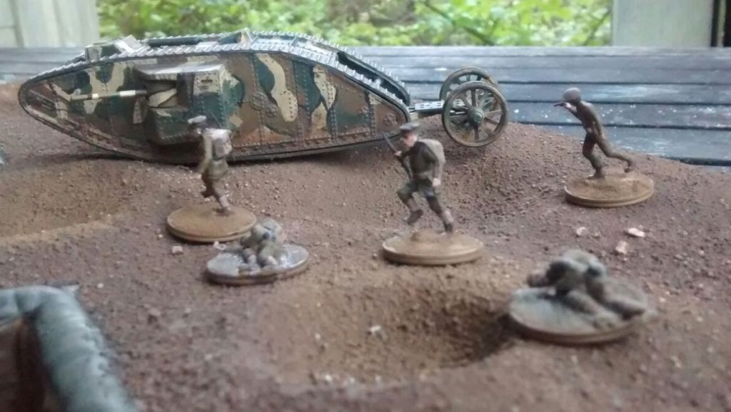 Die britischen Truppen nähern sich schnell dem deutschen Schützengraben