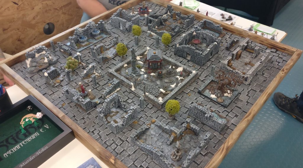 Spieltisch "Frostgrave" auf der Table-Topia in Aschaffenburg.