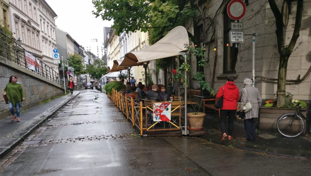 Downtown Elberfeld. Trotz Regen eine überaus lauschige Atmosphäre.