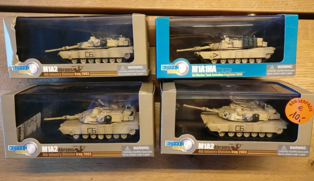 Dragon Armor (60016) M1A2 Abrams, 4th Infantry Division, Iraq 2003 und Dragon Armor (60015) M1A1HA Abrams 1st Marine Tank Batallion Baghdad 2003