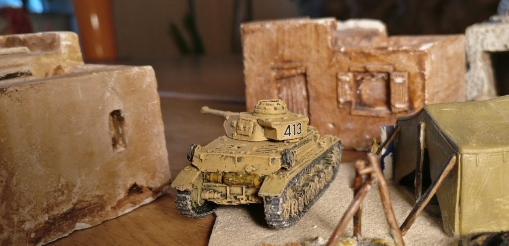 Der Panzer IV Ausf. F2 des DAK Afrikakorps für meine 15mm-PBI-Armee / Poor Bloody Infantry