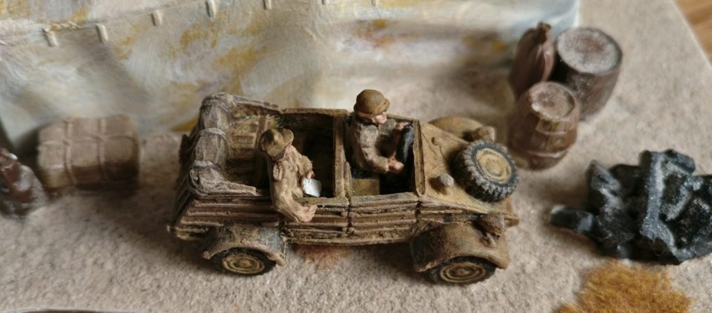 Der VW Typ 82 Kübelwagen des DAK Afrikakorps für meine 15mm-PBI-Armee / Poor Bloody Infantry