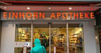 Einhorn-Apotheke: Wenn der Schmerz nicht nachlassen will...