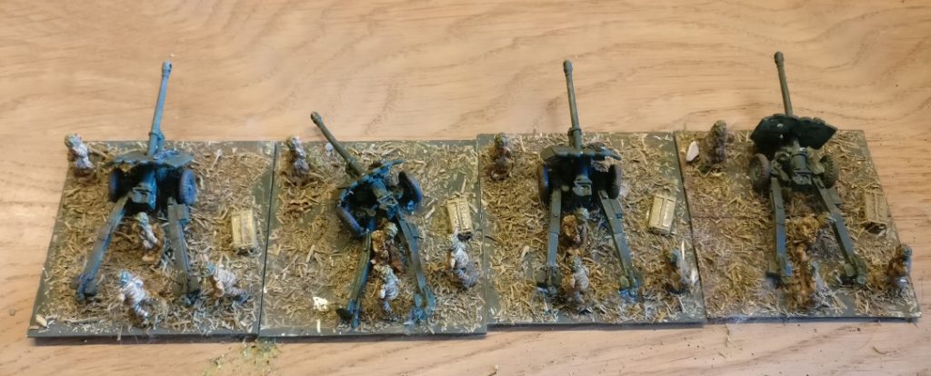 Die vier 17-Pounder der 15mm Irish Guards für die Sturmi Army