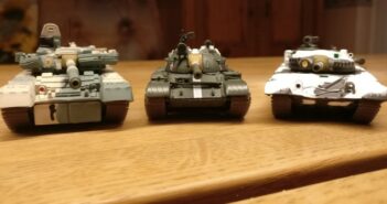 Atlas Panzermodelle T-55a, T-72 M1 und T-80 BV