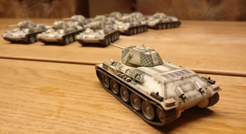 Die Stammmannschaft grüßt zurück: Dragon Armor 60135 T-34/76 Mod 1941, Moskau 1942 (1:72)