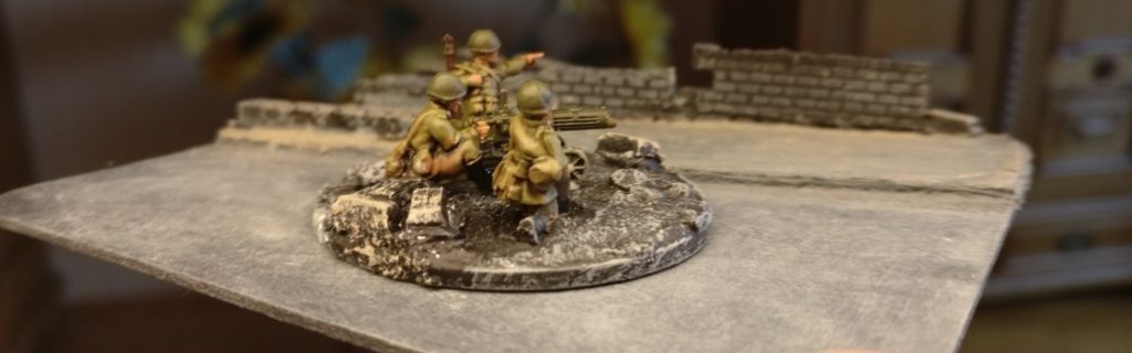 Maxim-MG-Team #1 der 10. NKWD Division von der Seite