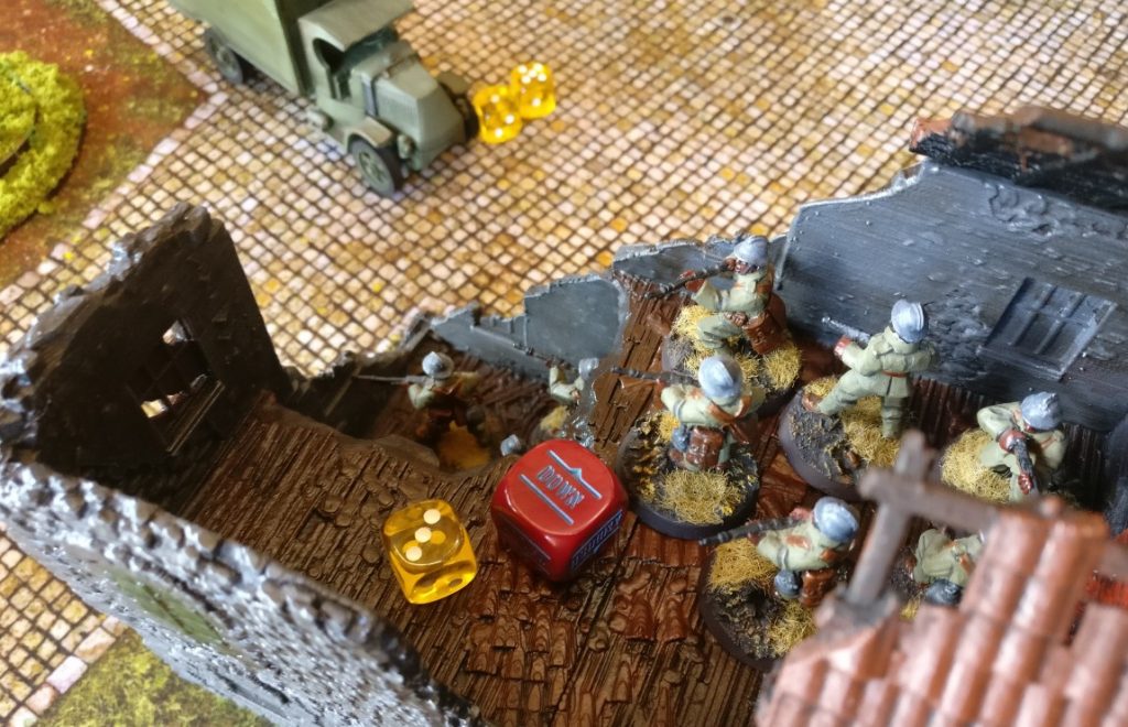 Spieltisch Bolt Action auf der 1. Hammerzeit auf dem  6. Rhein Main Multiversum des Tabletop Club Rhein-Main e.V. in Nidderau