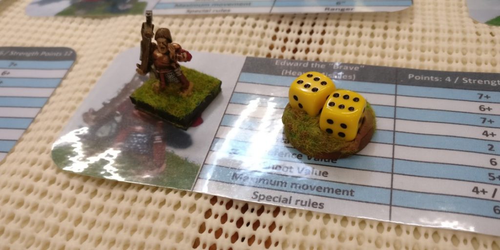 Spieltisch Dragon Rampant und die  Halblinge auf der 1. Hammerzeit auf dem  6. Rhein Main Multiversum des Tabletop Club Rhein-Main e.V. in Nidderau[