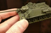 Pegasus 7663 SU-85M/100 Soviet Tank Destroyer: Blacklining-Versuch Pegasus 7663 SU-85M/100 Soviet Tank Destroyer: Blacklining-Versuch