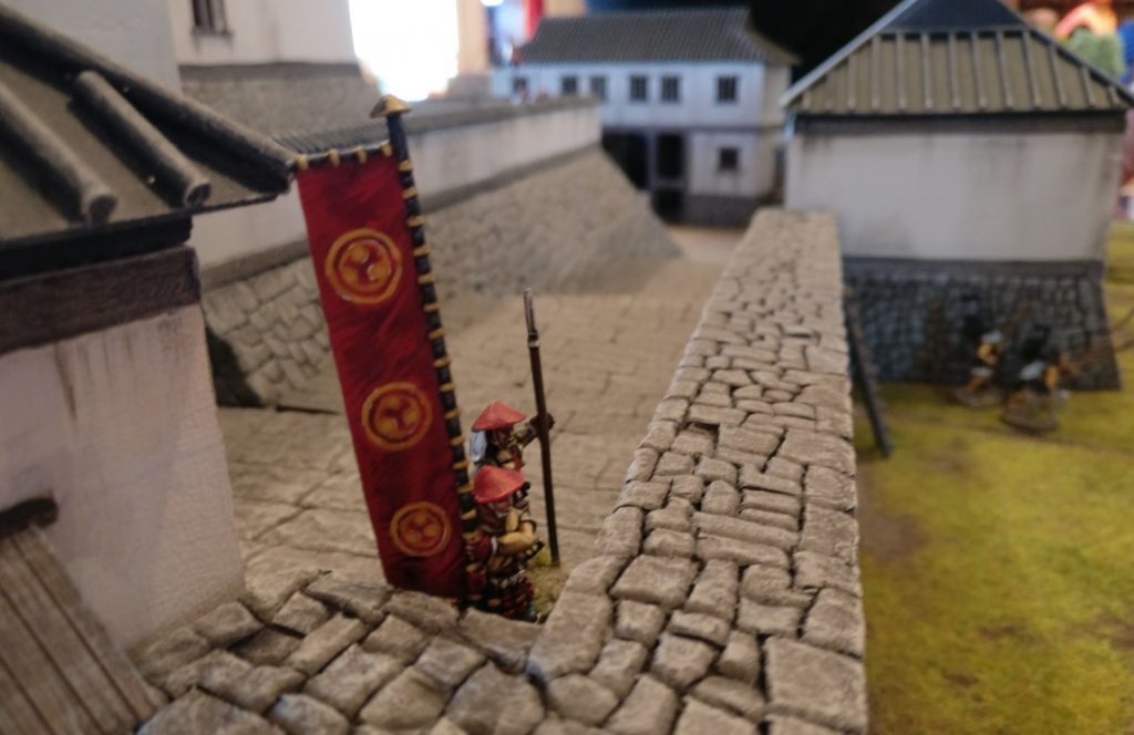 Spieltisch "Shogun" (Regelwerk This very Ground) der Hamburger Wargaming Club und der Kieler Tischrabauken