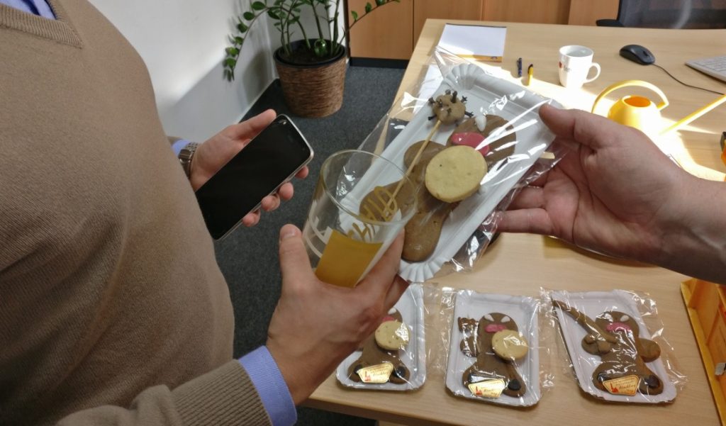 Martin - Table-Top-Novize aus Mainz - haben wir auch ein Angry Gingerbread in die Hand gedrückt.