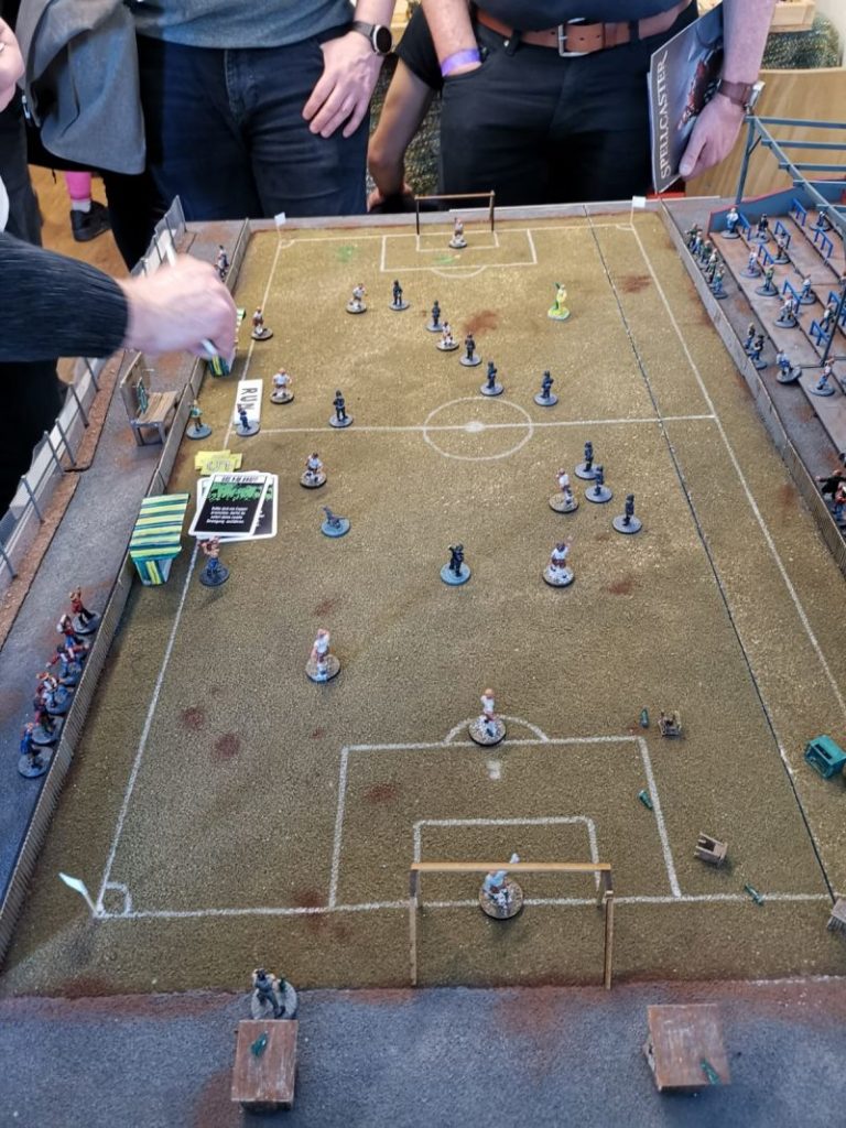 AGGRO: Spieltisch Streakers Run auf der Tactica Hamburg 2019