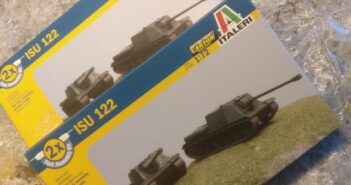 Italeri 7503 ISU 122