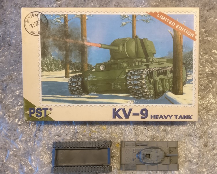 PST 72034 KV-9 Heavy Tank