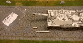 152,4mm ML-20S für das ISU 152- Ein Umbau mehrerer ISU 122 zum ISU 152 unter Verwendung von gedrehten Rohren für die 152mm Haubitze ML-20S.