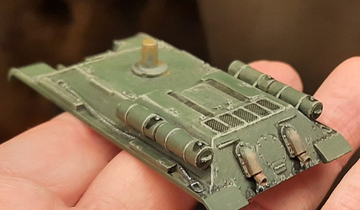 Endergebnis nach Anbringen aller Details an einem T-34/76 von Italeri. 