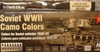 Soviet WWII Camo Colours for Soviet Vehicles 1939-1945 (Vallejo 71.188)
