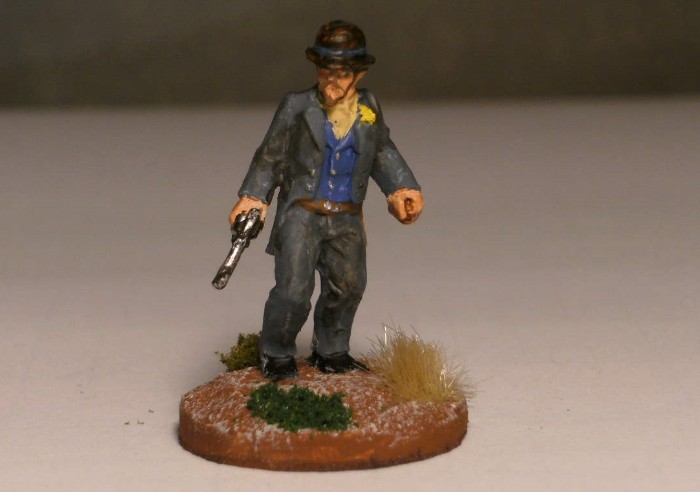 Die blaue Weste steht dem Lawman No. 2 in Dead Man's Hand sehr gut. Man sagt, er zieht fast so schnell wie Lucky Luke!