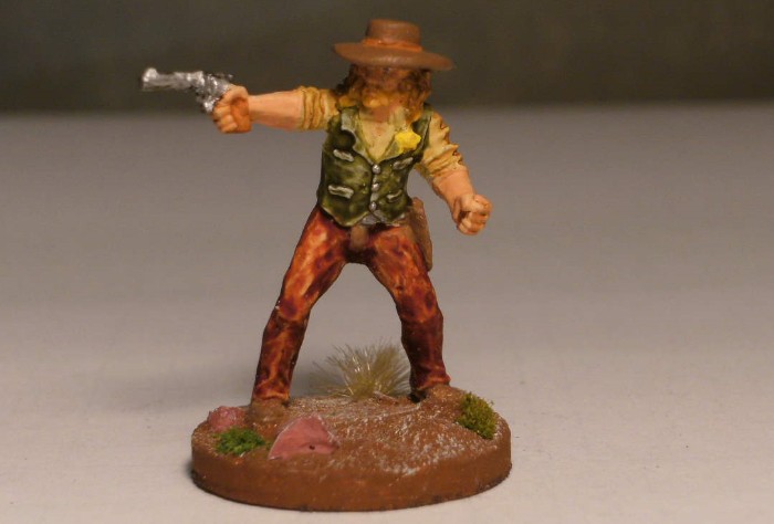 Lawman No. 4 ist gefährlich. Er zieht nicht schnell, sondern früh. Meist ahnt er, was sein Gegenüber vorhat und kommt ihm noch zuvor.  Seine Dunstkiepe kennen alle Spieler von Dead Man's Hand nur zu gut.