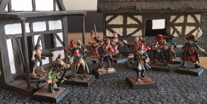 Die ganze Rasselbande: die Piraten von Longfall, Halvarsons und marks Freebooters Fate Truppe.