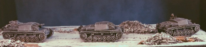 Die drei StuG III Ausf. B des III./Pz.Rgt.36 der 14. Pz.Div.  beim Vorstoß in Stalingrad. 
