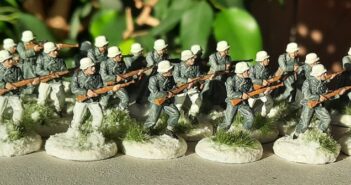Das Füsilier-Regiment 27 der 12. Infanteriedivision erhält Zulauf