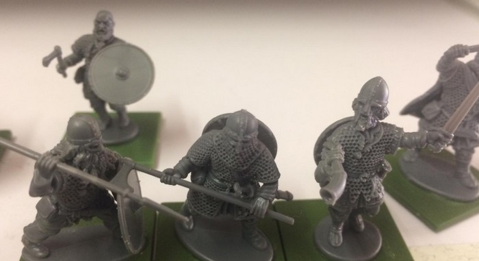 Die noch unbemalten Figuren aus dem Set Victrix Vikings - Warriors of the dark ages.